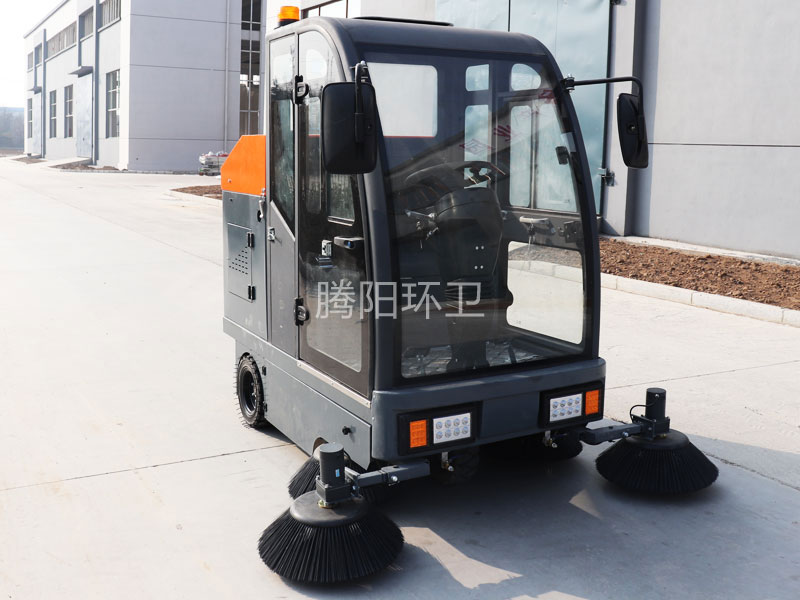 車間工廠掃地車