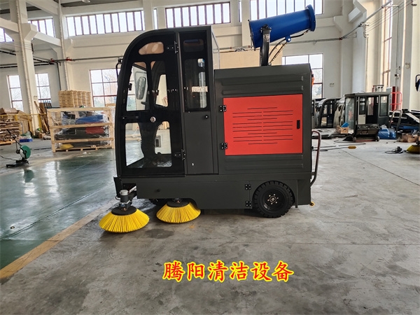 小區(qū)電動掃地車注意事項