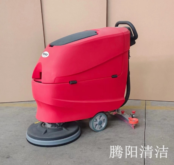 洗地機(jī)代替人工的優(yōu)勢