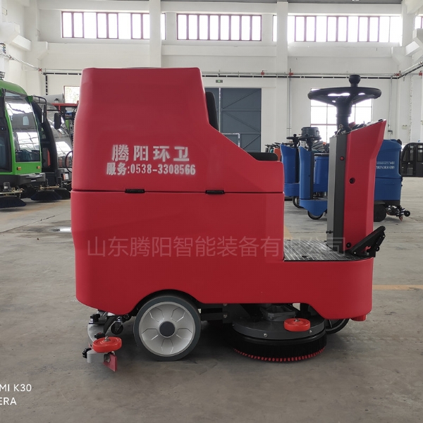 工業(yè)智能洗地機(jī)：工廠環(huán)氧地坪清潔的得力助手